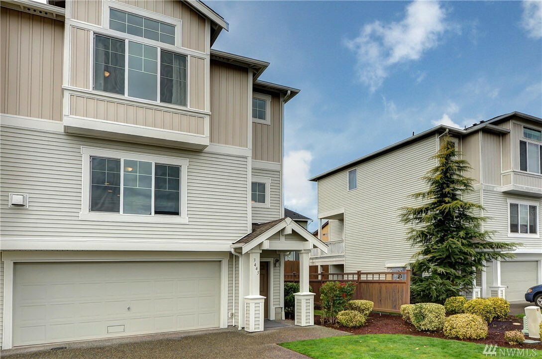 Property Photo:  3445 52nd Avenue Ct E  WA 98424 