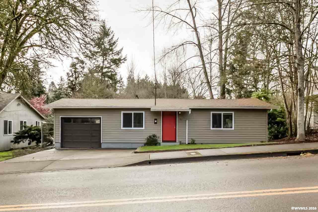 Property Photo:  780 Vista Av  OR 97302 