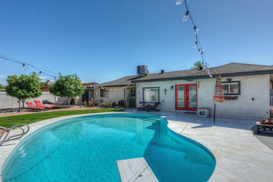 Property Photo: 3930 E Yucca Street AZ 85028
