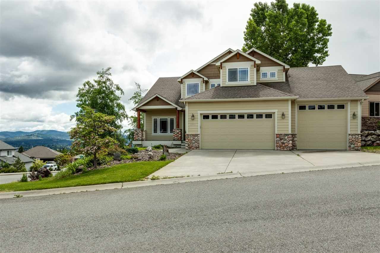 Property Photo: 8918 E Blue Fox Ln WA 99217