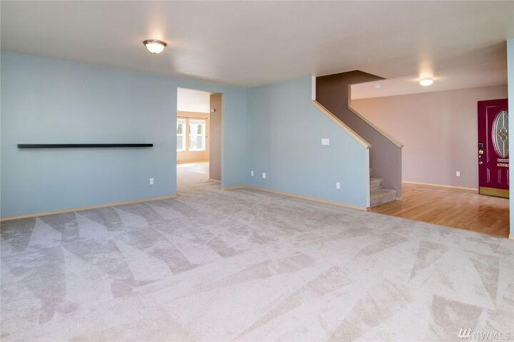 Property Photo: 17909 93rd Ave E WA 98375