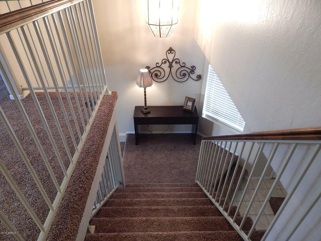 Property Photo: 1043 N Sparrow Drive AZ 85234