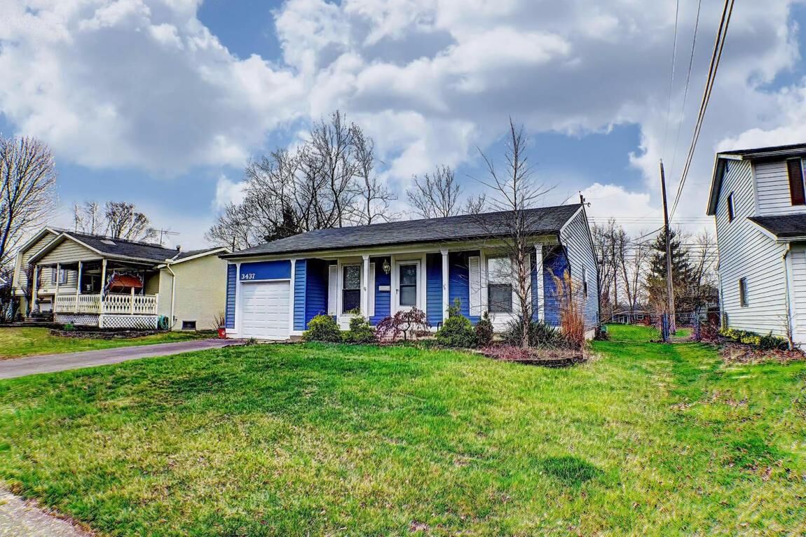 Property Photo:  3437 Montford S Road  OH 43081 