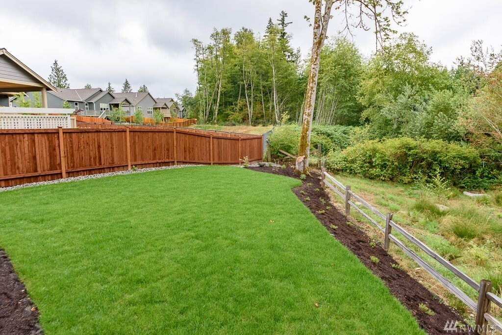 Property Photo: 311 Twin Brooks Ct WA 98273