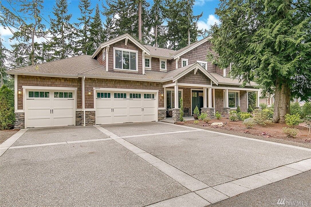 Property Photo:  16525 SE 18th St  WA 98008 