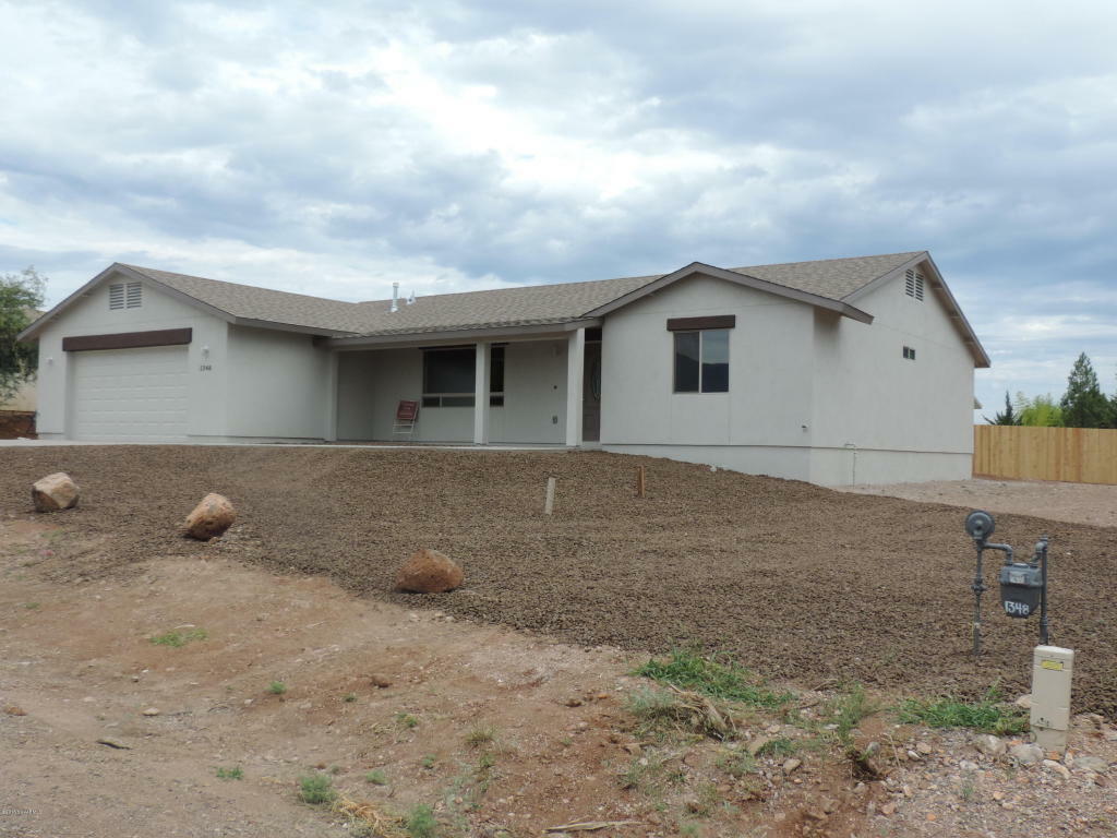 Property Photo:  1348 E Stage Way  AZ 86326 