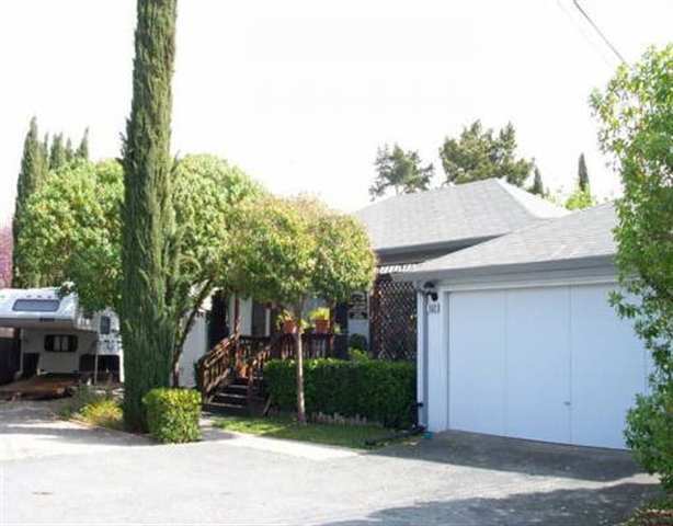 Property Photo:  1802 Creekside Ln  CA 94521-2361 