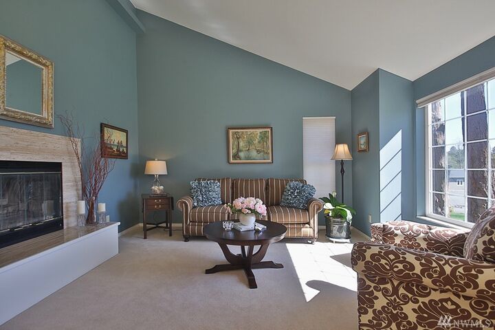 Property Photo:  2531 Hillis Dr  WA 98260 