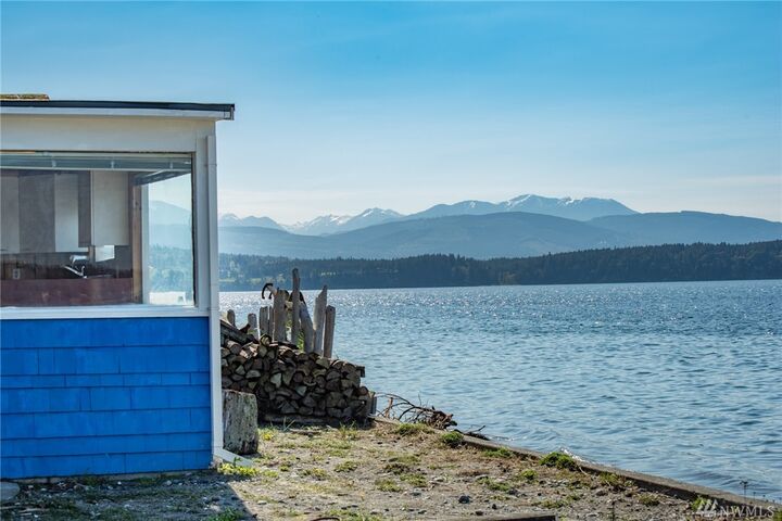 Property Photo:  630 Beckett Point Road  WA 98368 