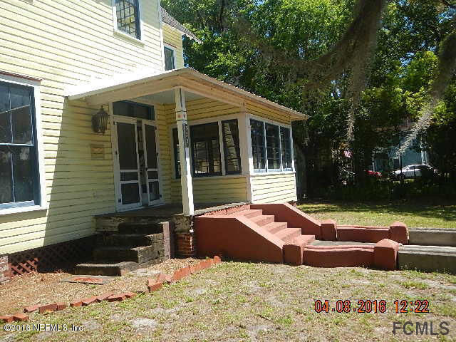 Property Photo: 322 Madison Street FL 32177