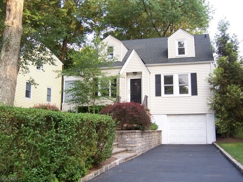 Property Photo: 41 Woodlawn Dr NJ 07928