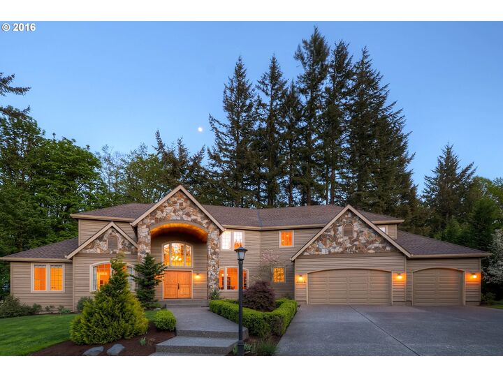 13516 NW Glendoveer Dr  Portland OR 97231 photo