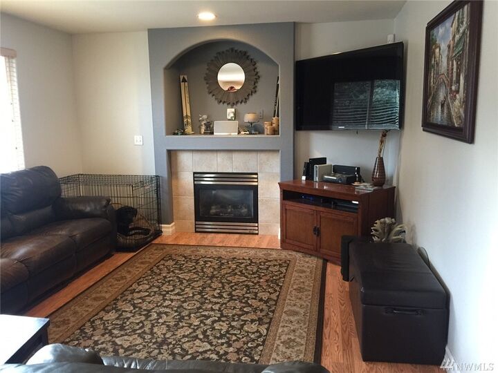 Property Photo:  114 119 Dr SE  WA 98258 