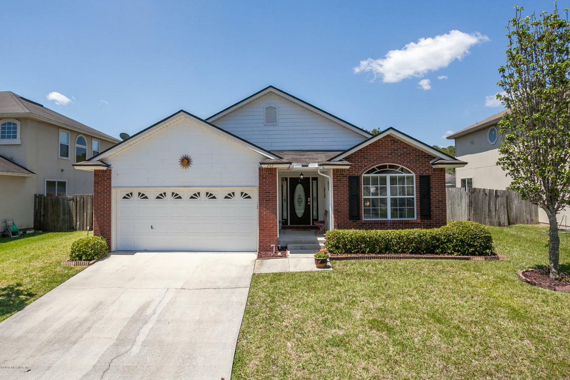 Property Photo: 202 Dover Bluff Drive FL