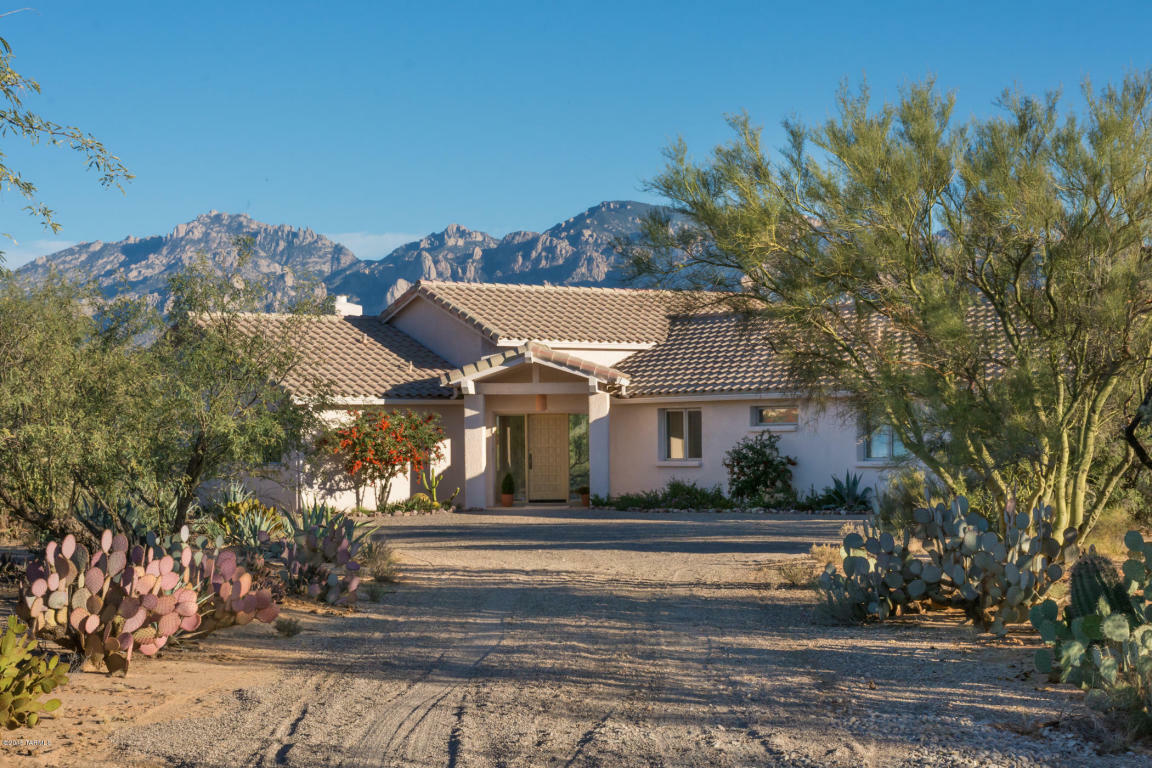 Property Photo:  12830 N Lindbergh Drive  AZ 85755 