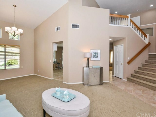 Property Photo:  1076 S Hanlon Way  CA 92808 