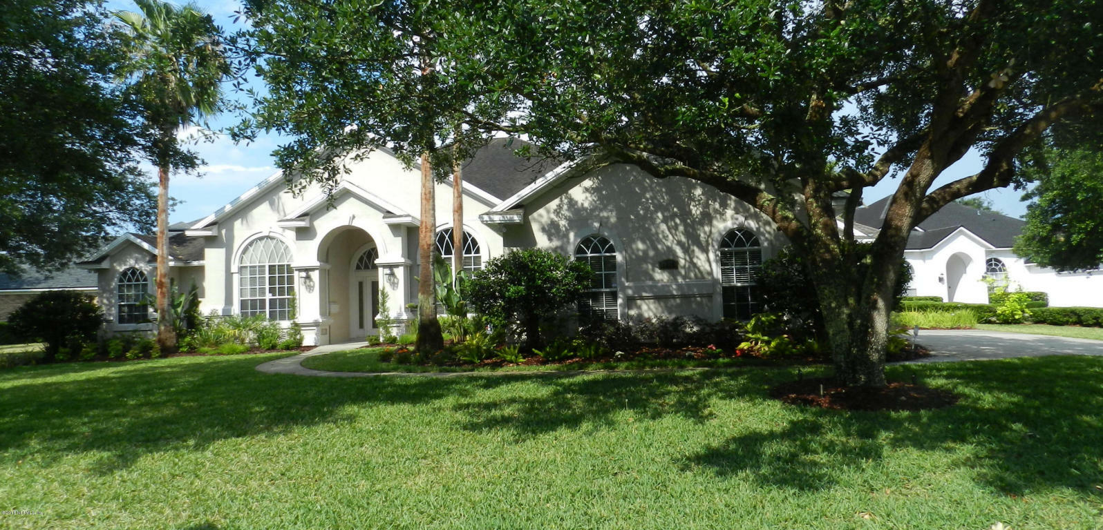 Property Photo:  10979 Wood Eden Court  FL 32256 