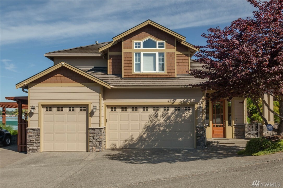 Property Photo: 3522 196th Av Ct E WA 98391