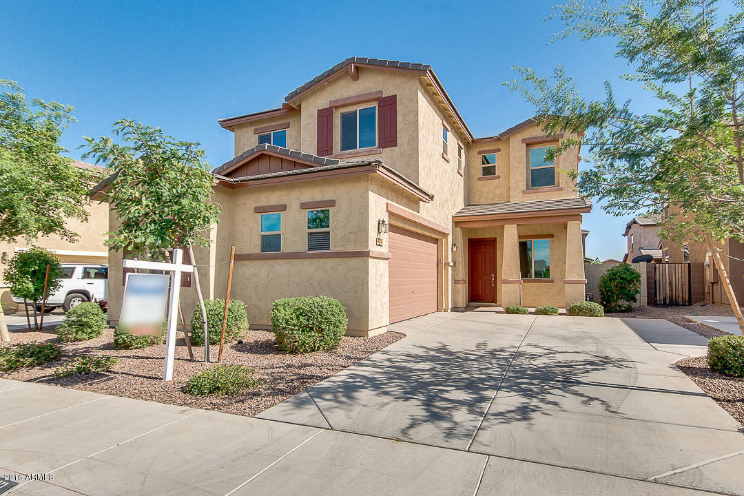 Property Photo:  1433 E Lovebird Lane  AZ 85297 