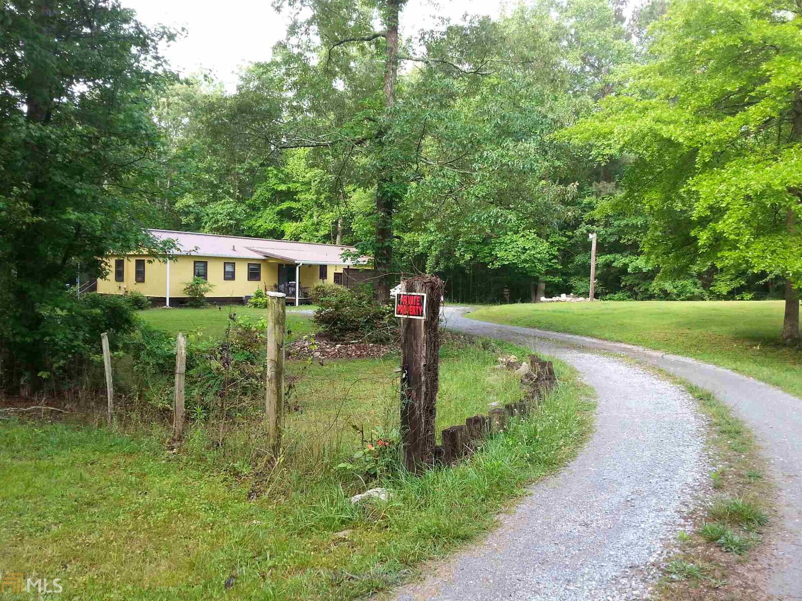 Property Photo: 3316 Holly Springs Rd GA 30153