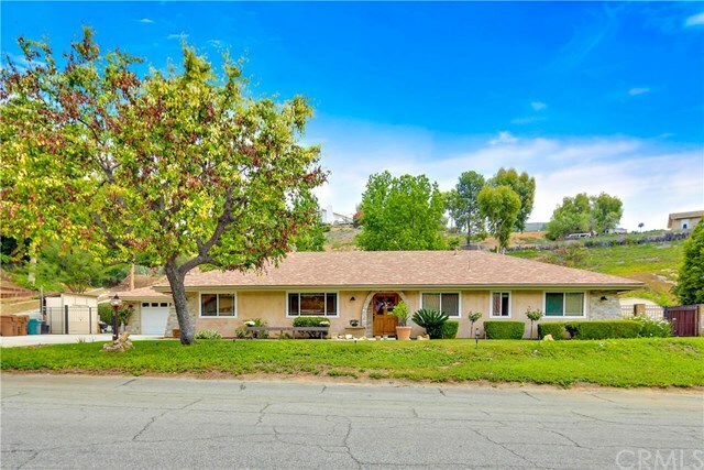 Property Photo:  1464 Bonnie Jean Lane  CA 90631 