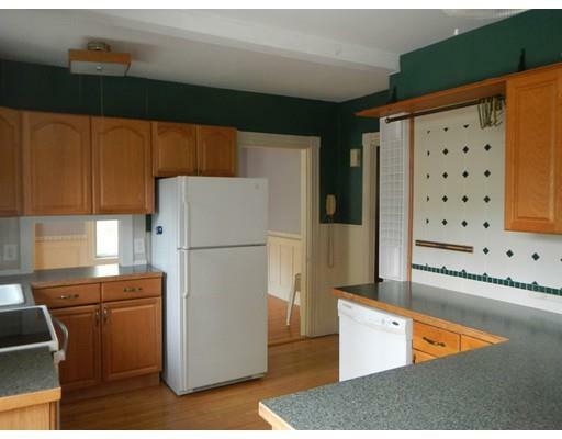 Property Photo: 2 Fletcher Ct MA 01720