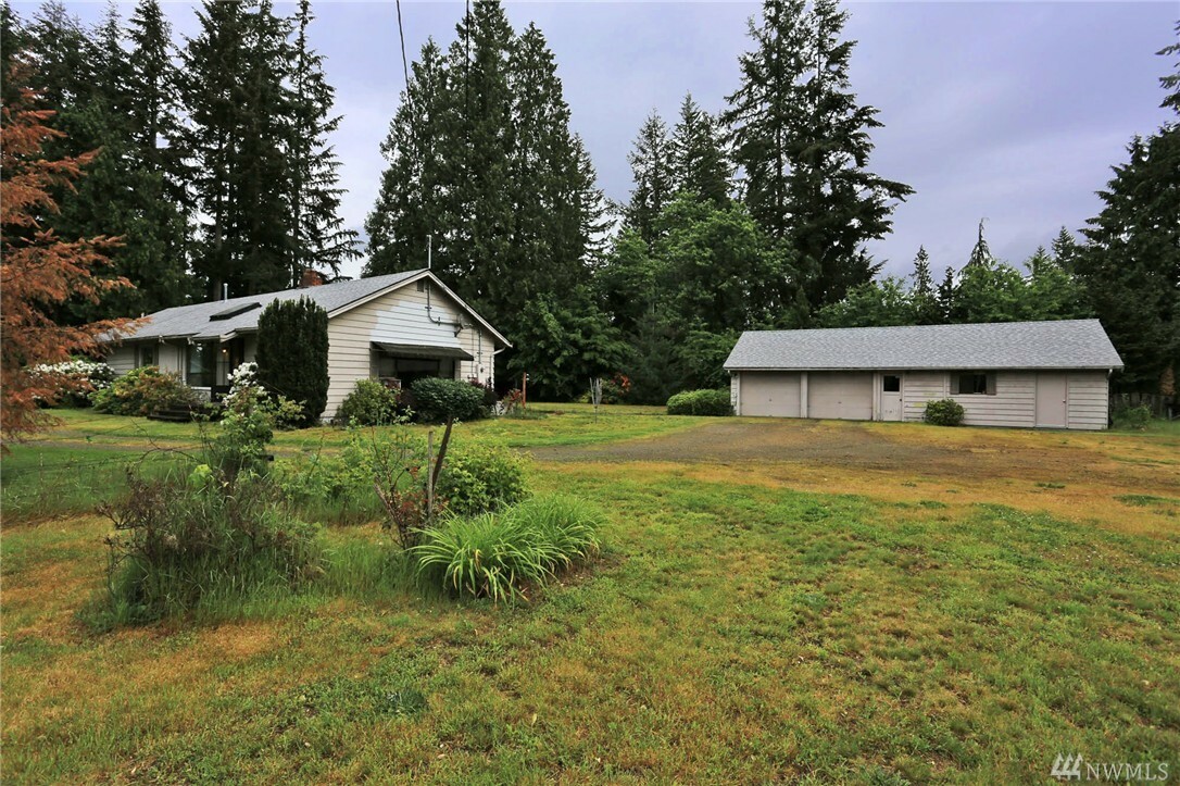 Property Photo:  11132 46th Ave NE  WA 98271 