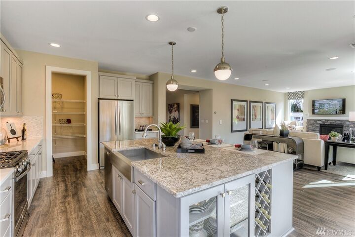 Property Photo:  2423 NE Sunnymede Street  WA 98370 