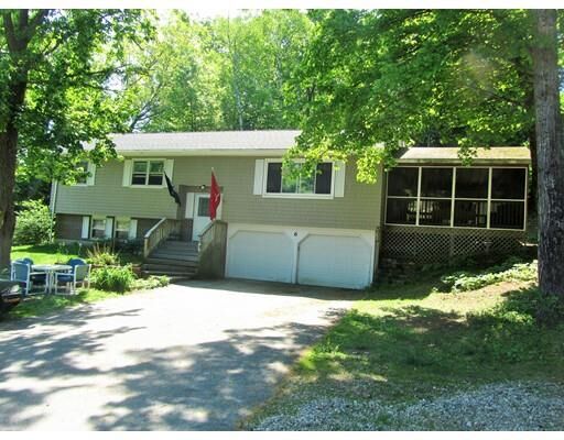 Property Photo: 6 Tucker Brook Rd NH 03055
