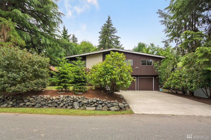 3401 NE 156th St  Lake Forest Park WA 98155 photo