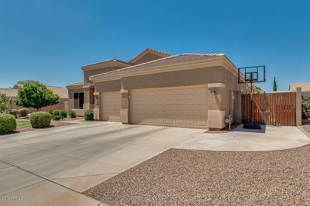 Property Photo:  4962 E La Costa Drive  AZ 85249 