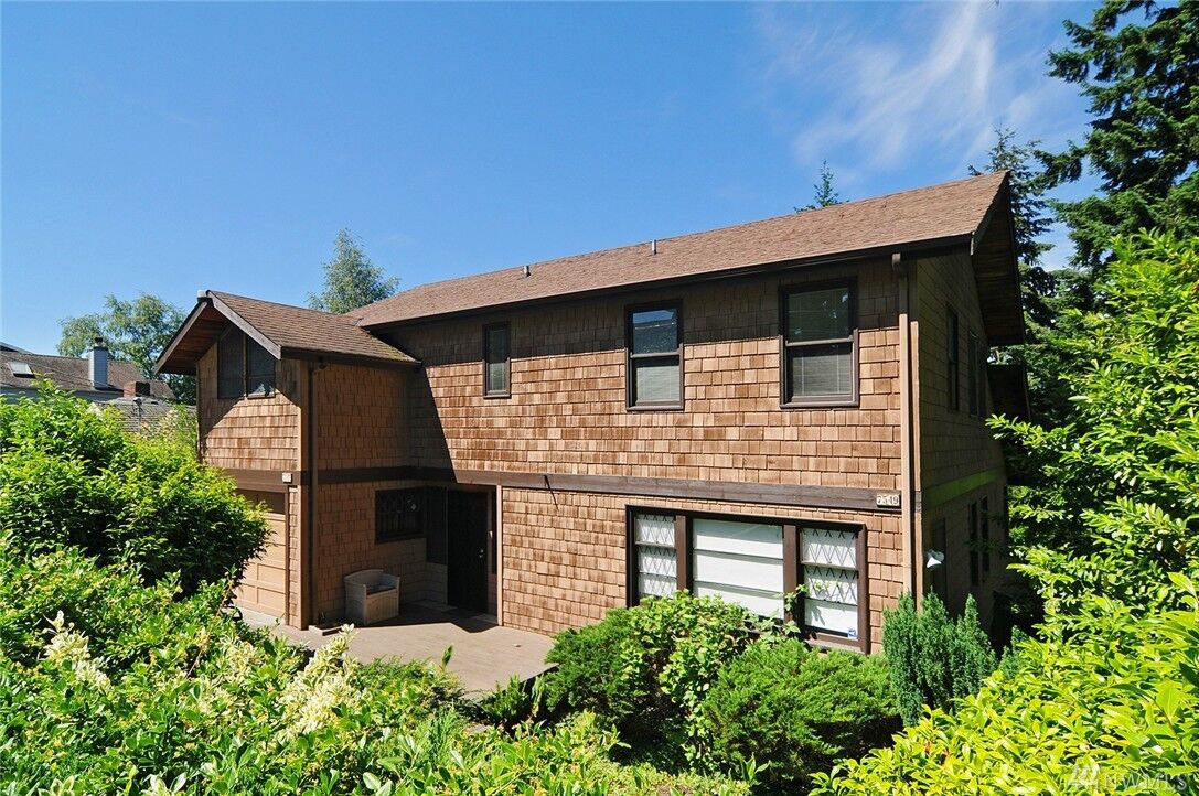 Property Photo: 7547 30th Ave NE WA 98115