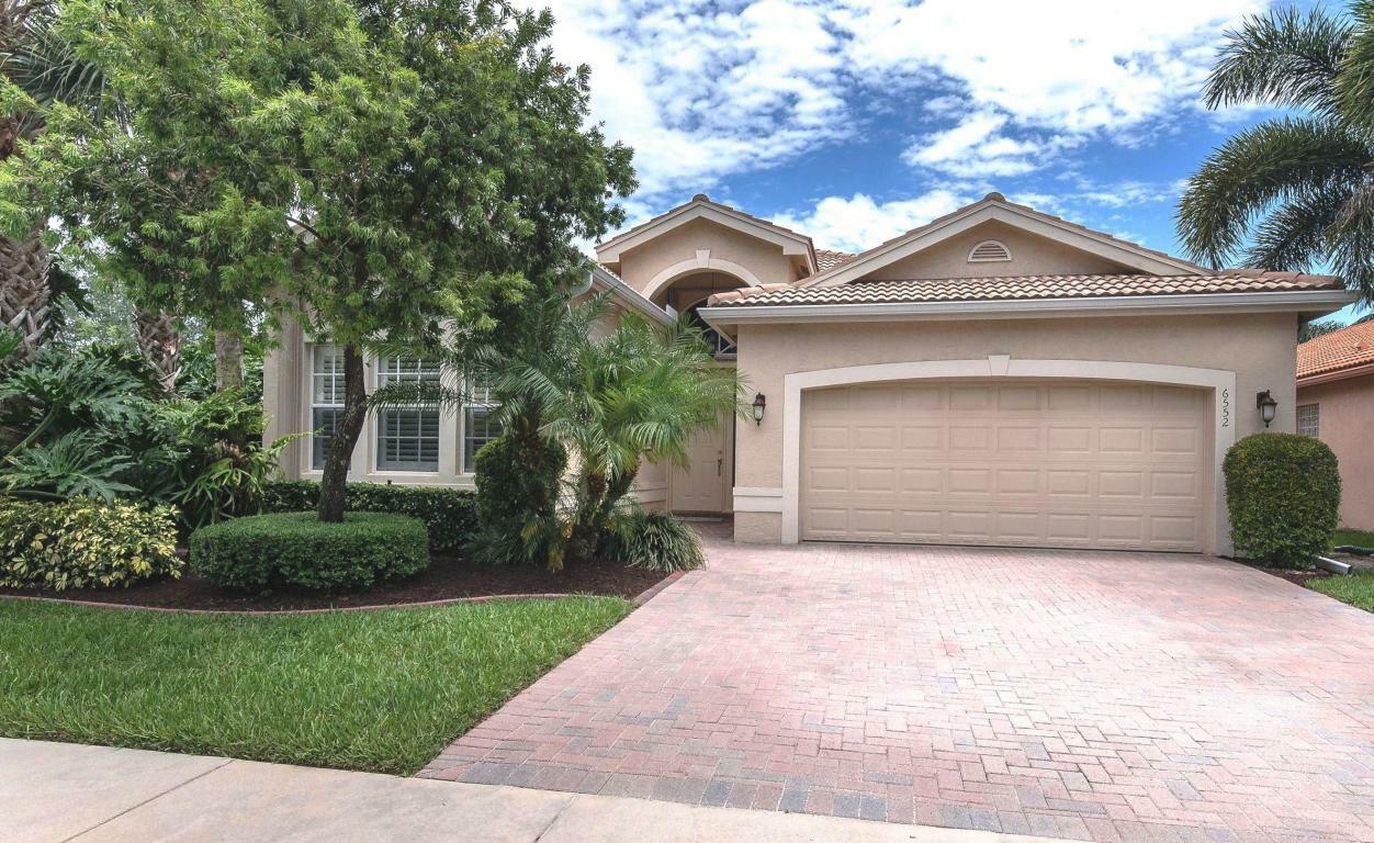 Property Photo: 6552 Hermosa Beach Lane FL 33446