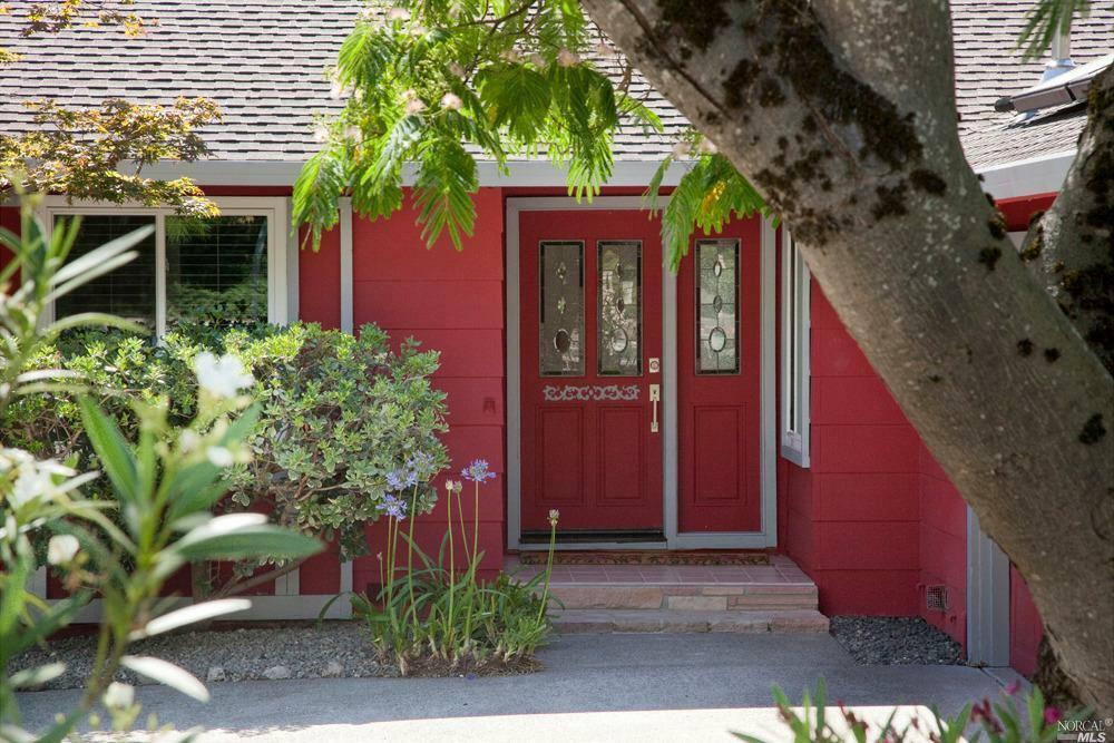 Property Photo:  539 Calistoga Road  CA 95409 