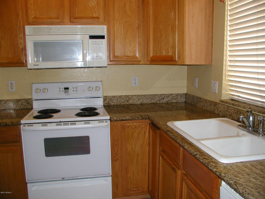 Property Photo:  19433 N 7th Drive  AZ 85027 