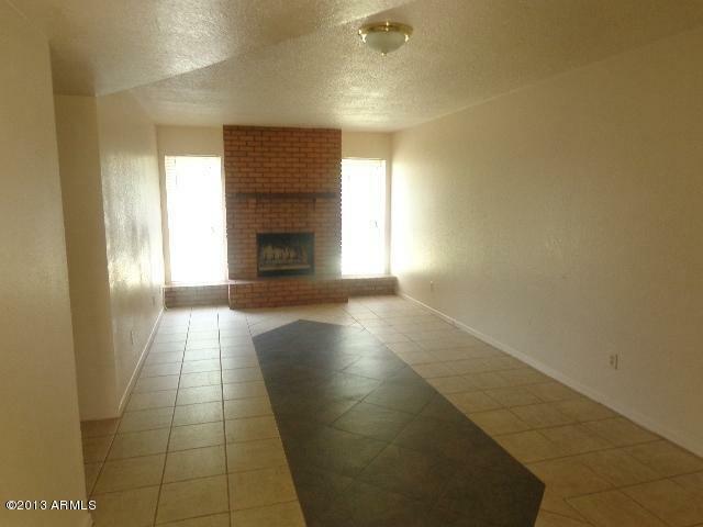 Property Photo:  1133 E 2nd Avenue  AZ 85204 