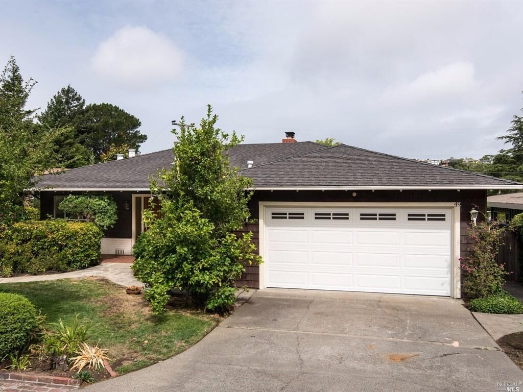 Property Photo: 49 Via La Cumbre CA 94904