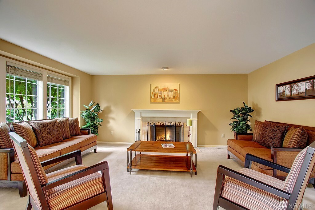 Property Photo: 20513 113th Dr SE WA 98296