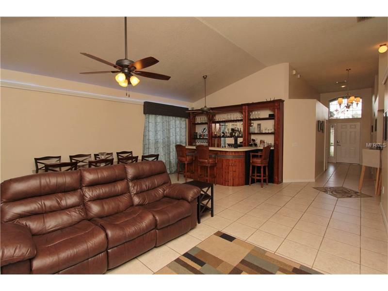 Property Photo: 1543 Maximilian Drive FL 33543