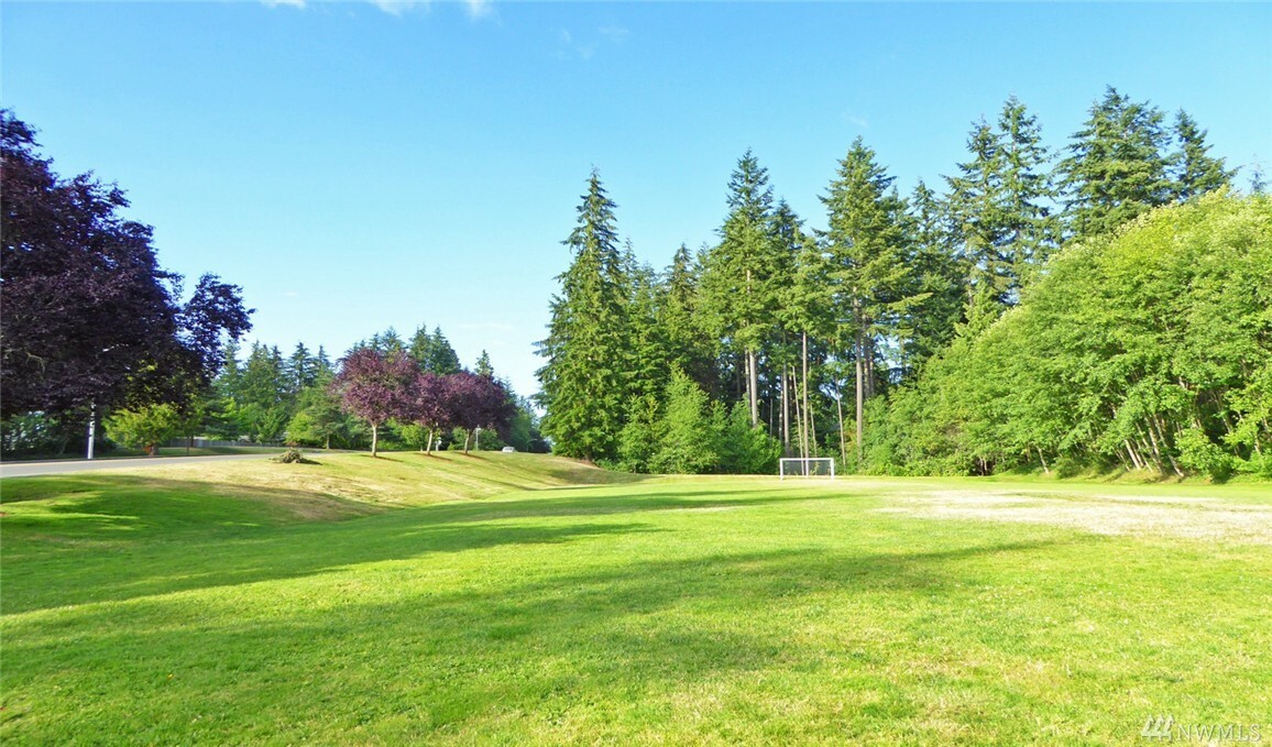 Property Photo:  5404 140th Place SE  WA 98208 