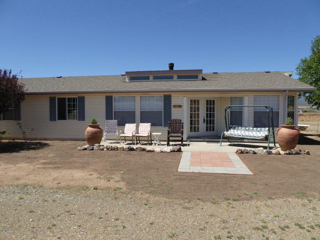 Property Photo:  13815 E Ridge Way  AZ 86327 