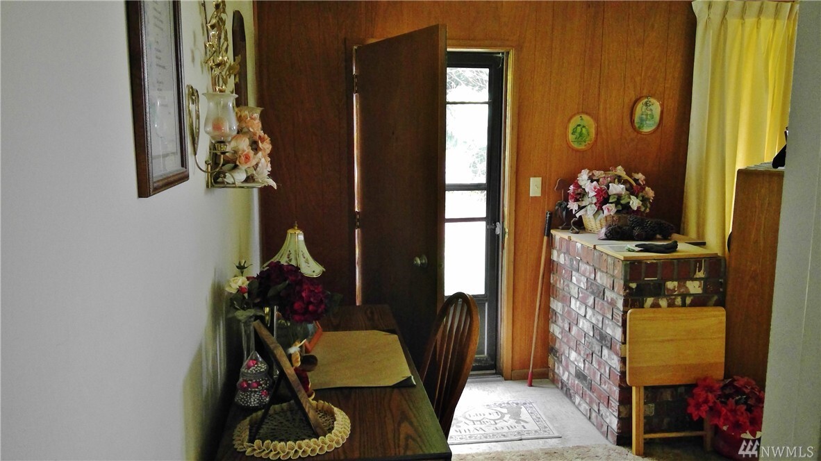 Property Photo: 7393 Hannegan Rd WA 98264
