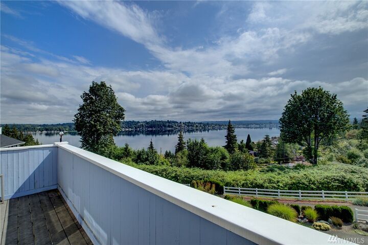 708 98th Dr NE  Lake Stevens WA 98258 photo