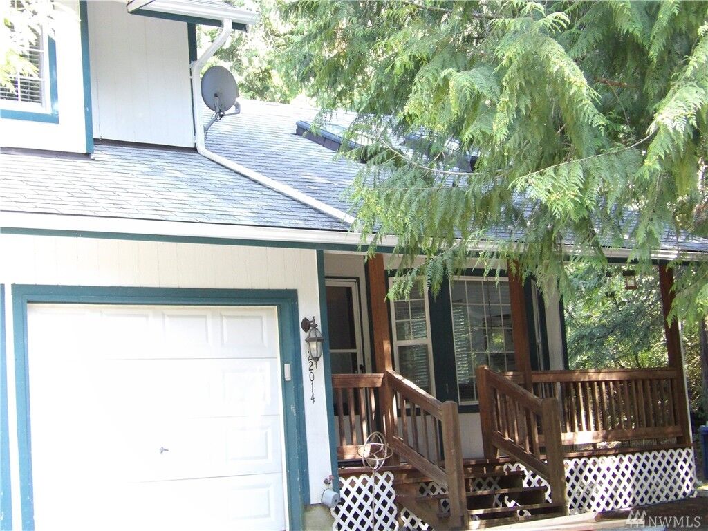 Property Photo:  22014 Bluewater Dr SE  WA 98597 