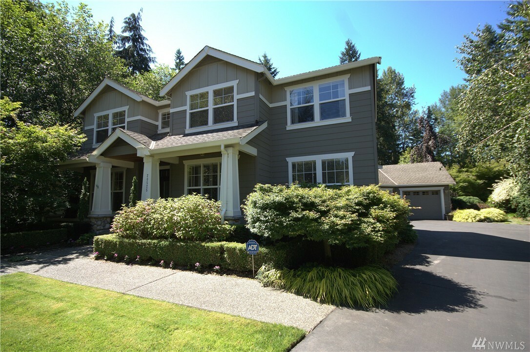 Property Photo:  20525 73rd Dr SE  WA 98296 