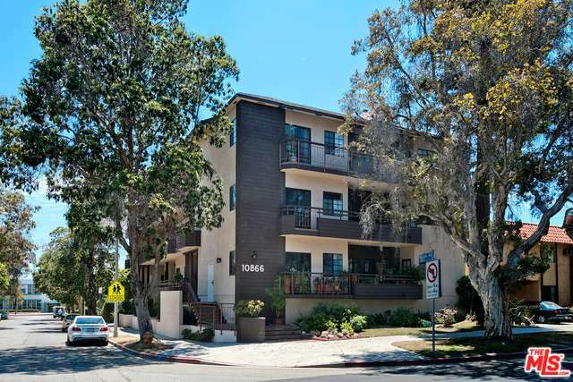 Property Photo: 10866 Rose Ave 202 CA 90034