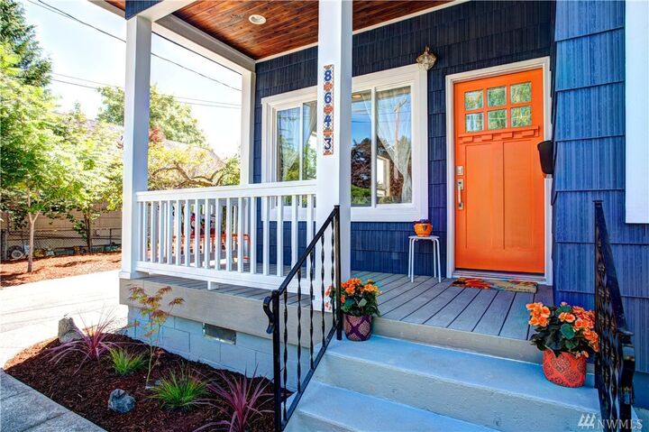 Property Photo: 8643 Wabash Ave S WA 98118