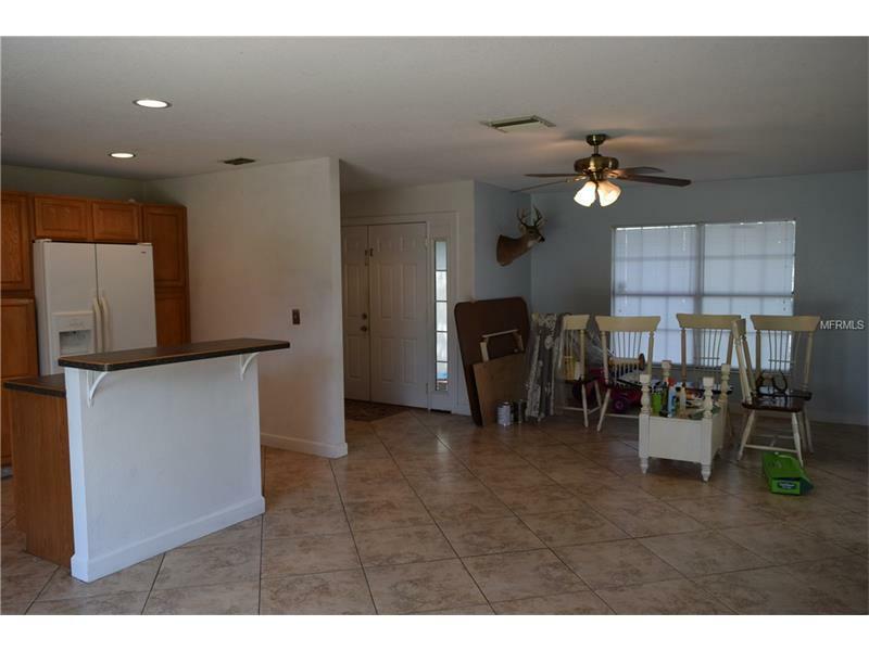 Property Photo:  1013 Martex Drive  FL 32703 