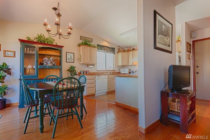 Property Photo:  1127 58th Place SW  WA 98203 