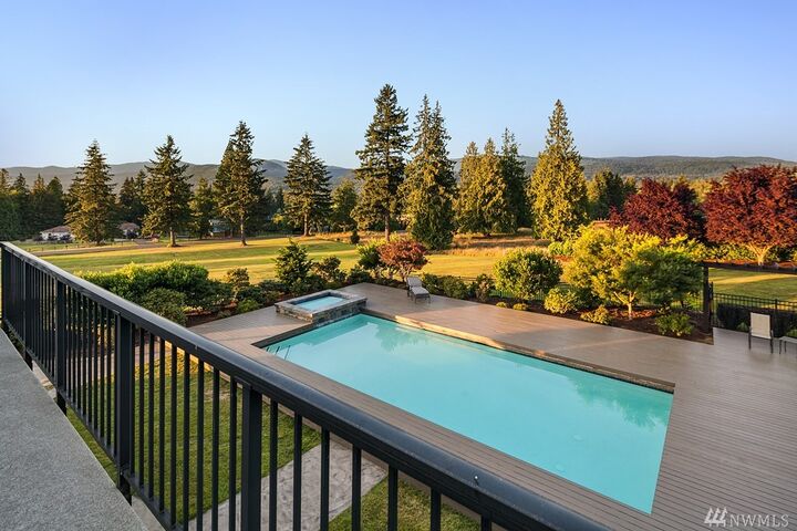 Property Photo:  27105 SE 208th St  WA 98038 